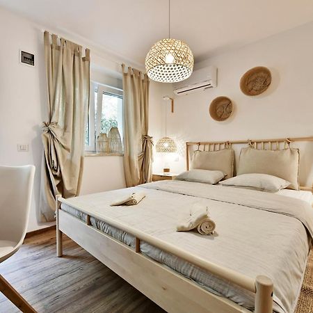 Pikarin Rooms B&B Врсар Екстер'єр фото