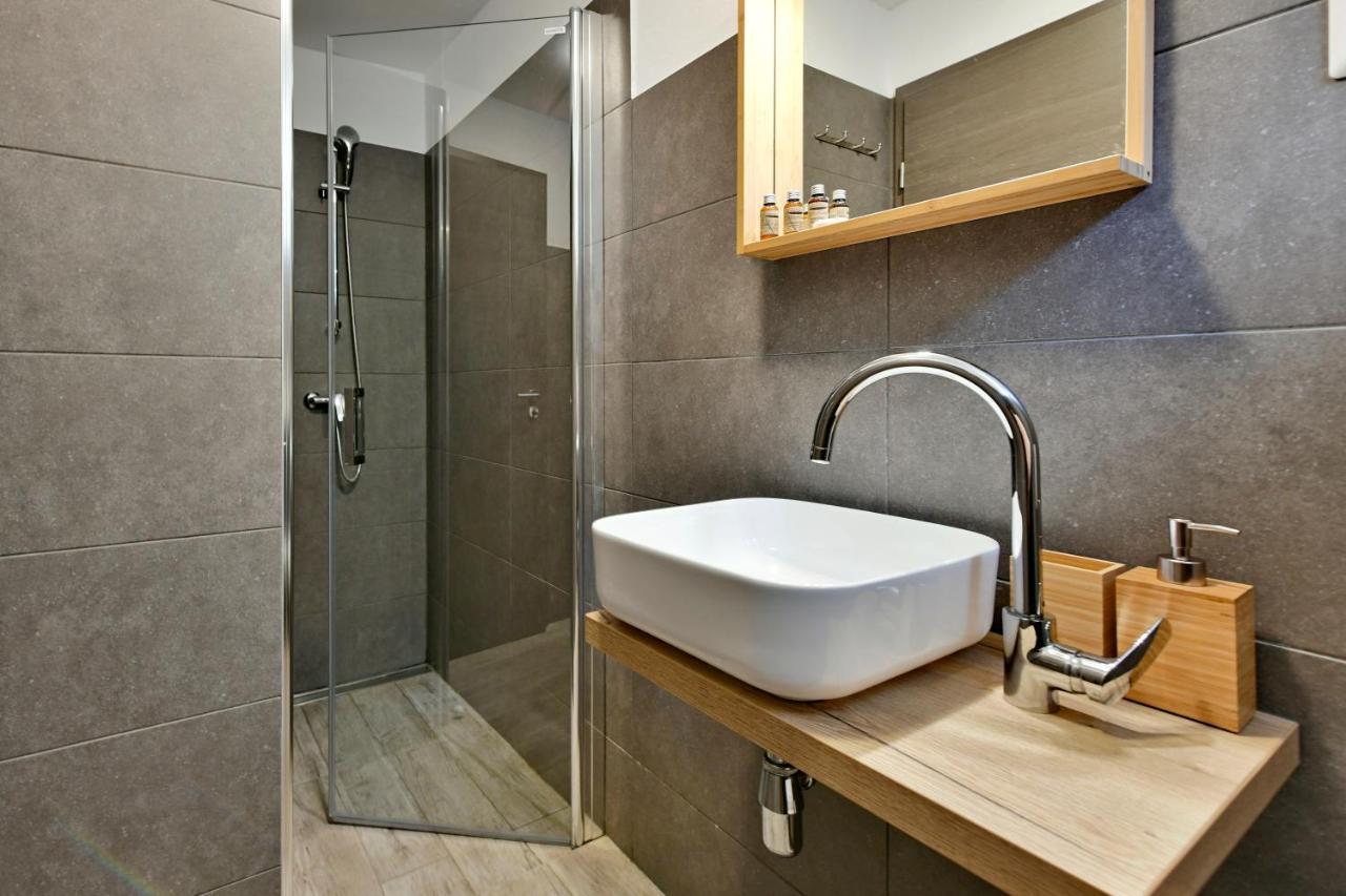 Pikarin Rooms B&B Врсар Екстер'єр фото